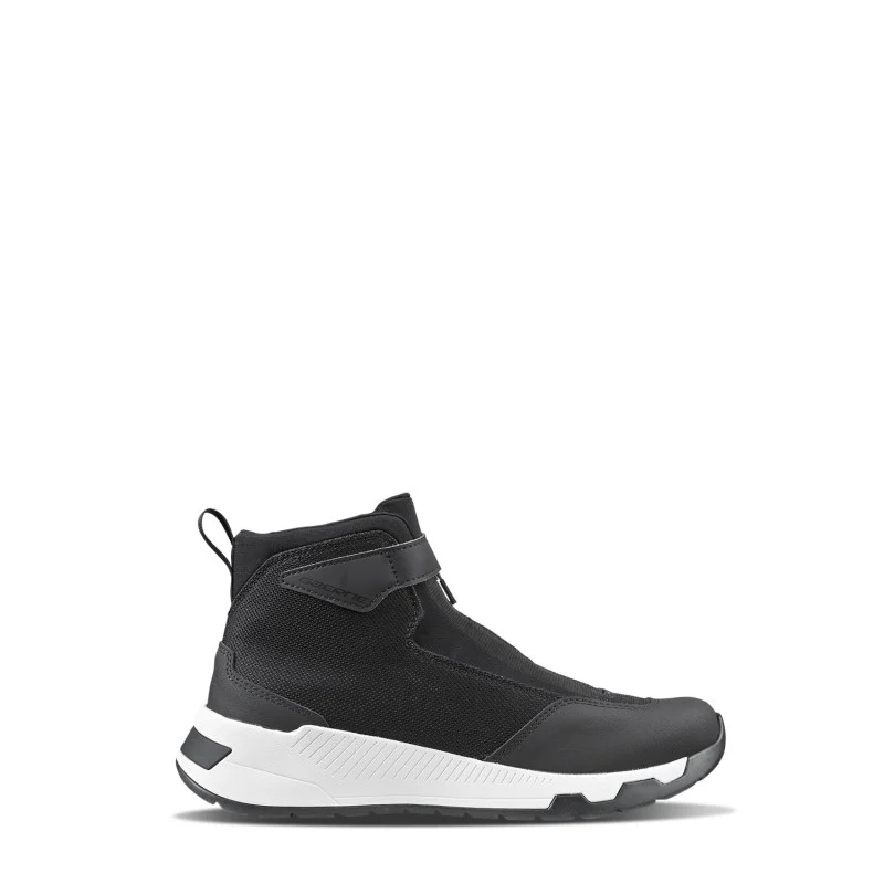 Gaerne G.Zion Air Boot Black/White Size - 7